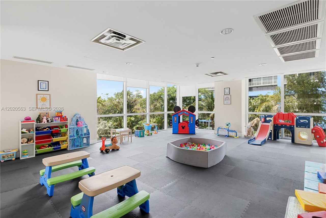2101 NE Brickell Ave , Unit 2302, Miami, FL 33129 Photo