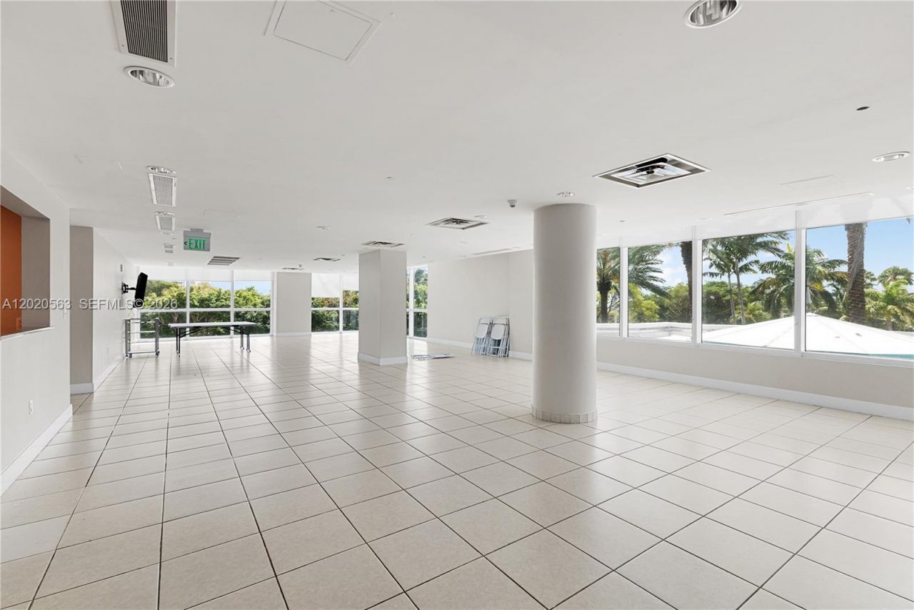 2101 NE Brickell Ave , Unit 2302, Miami, FL 33129 Photo
