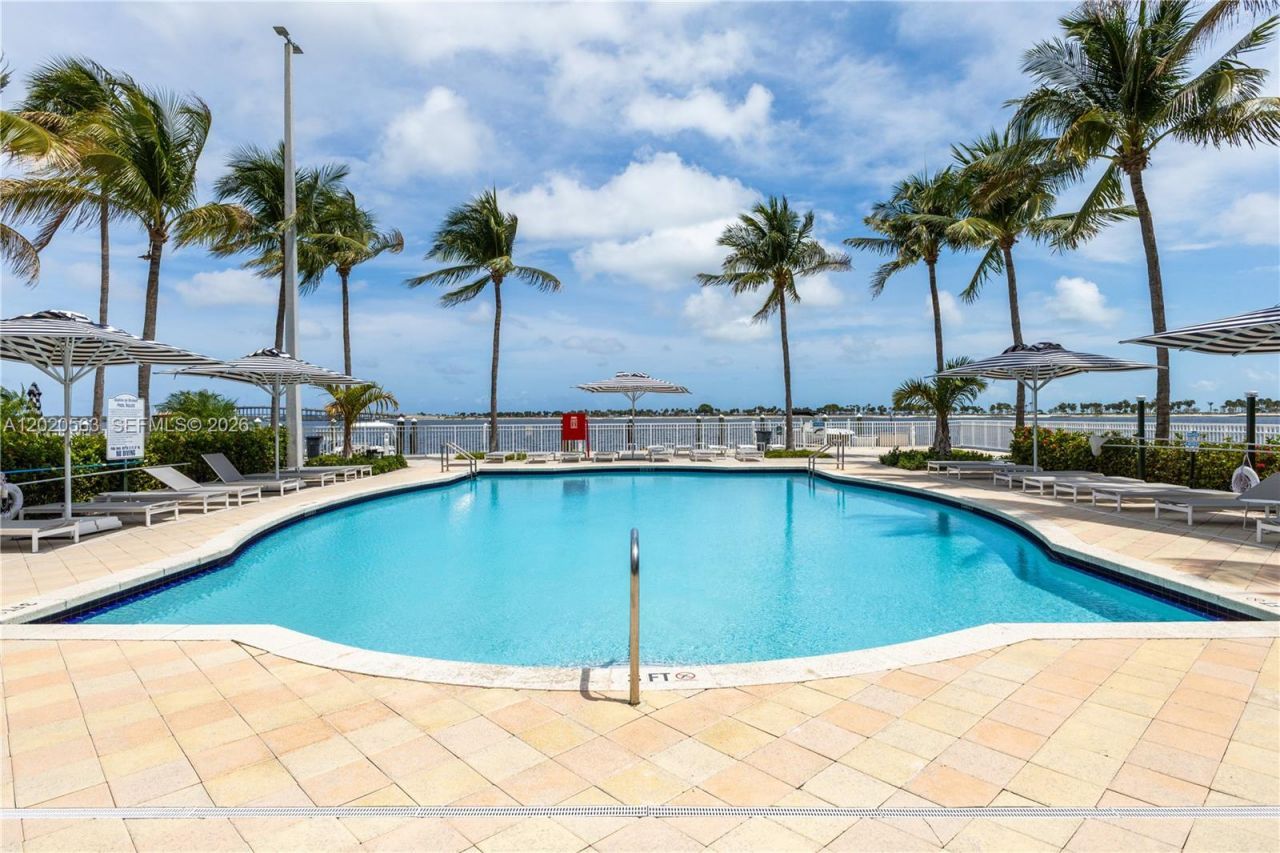 2101 NE Brickell Ave , Unit 2302, Miami, FL 33129 Photo