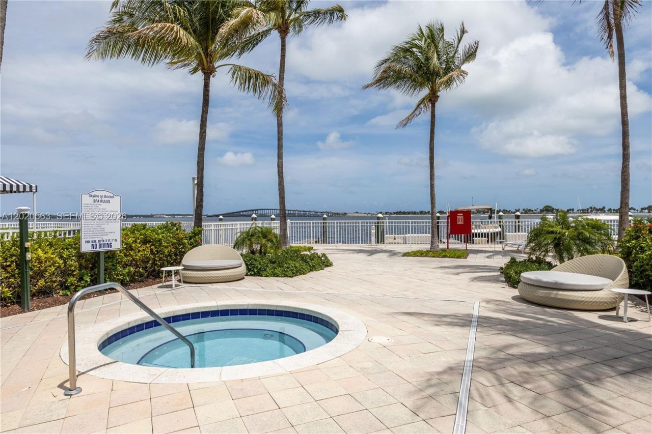 2101 NE Brickell Ave , Unit 2302, Miami, FL 33129 Photo