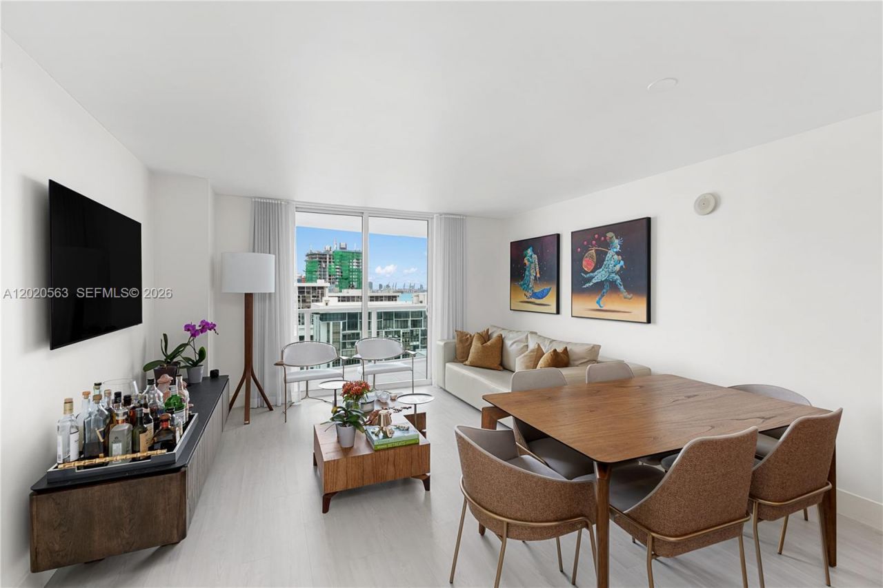 2101 NE Brickell Ave , Unit 2302, Miami, FL 33129 Photo