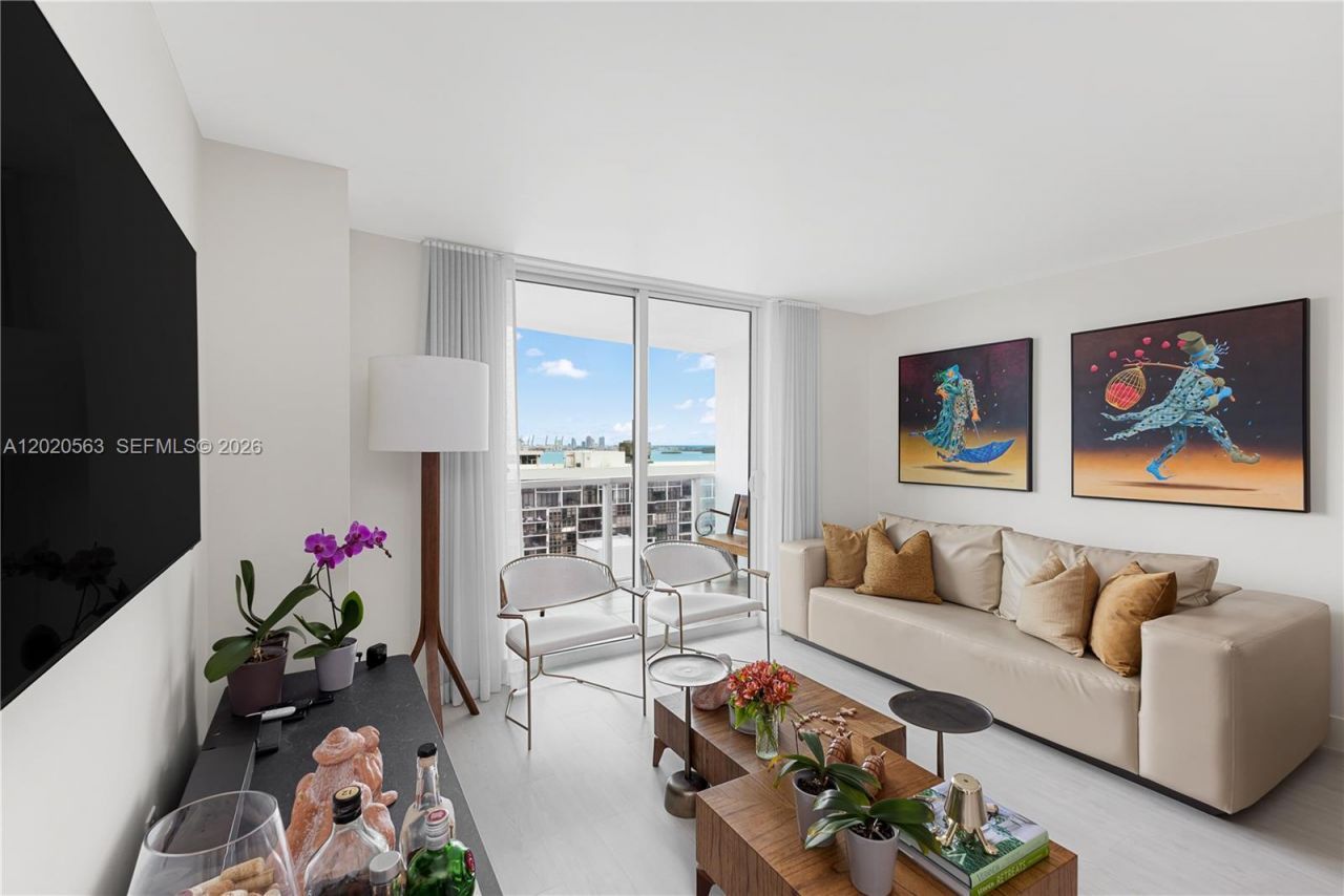 2101 NE Brickell Ave , Unit 2302, Miami, FL 33129 Photo