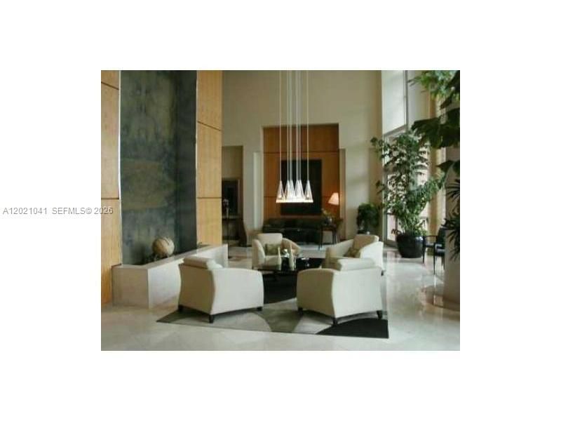 1155 Brickell Bay Dr, Unit 3102, Miami, FL 33131 Photo