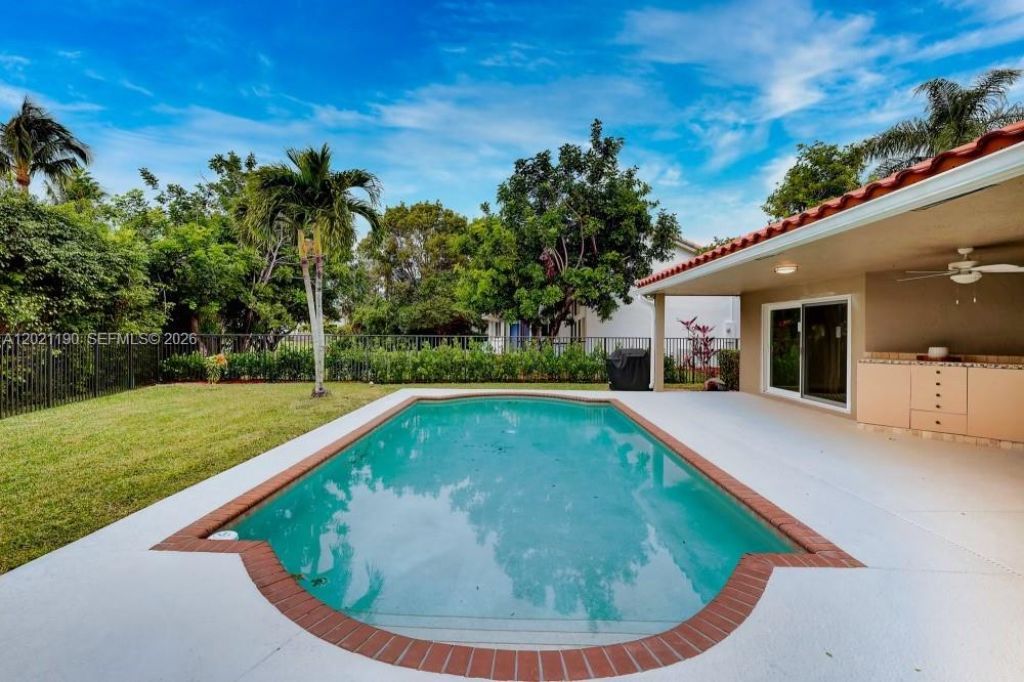 814 Heron Rd , Weston, FL 33326 Photo