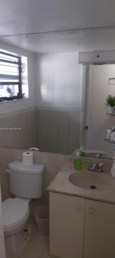650 NE 149th St , Unit 407A, Miami, FL 33161 Photo