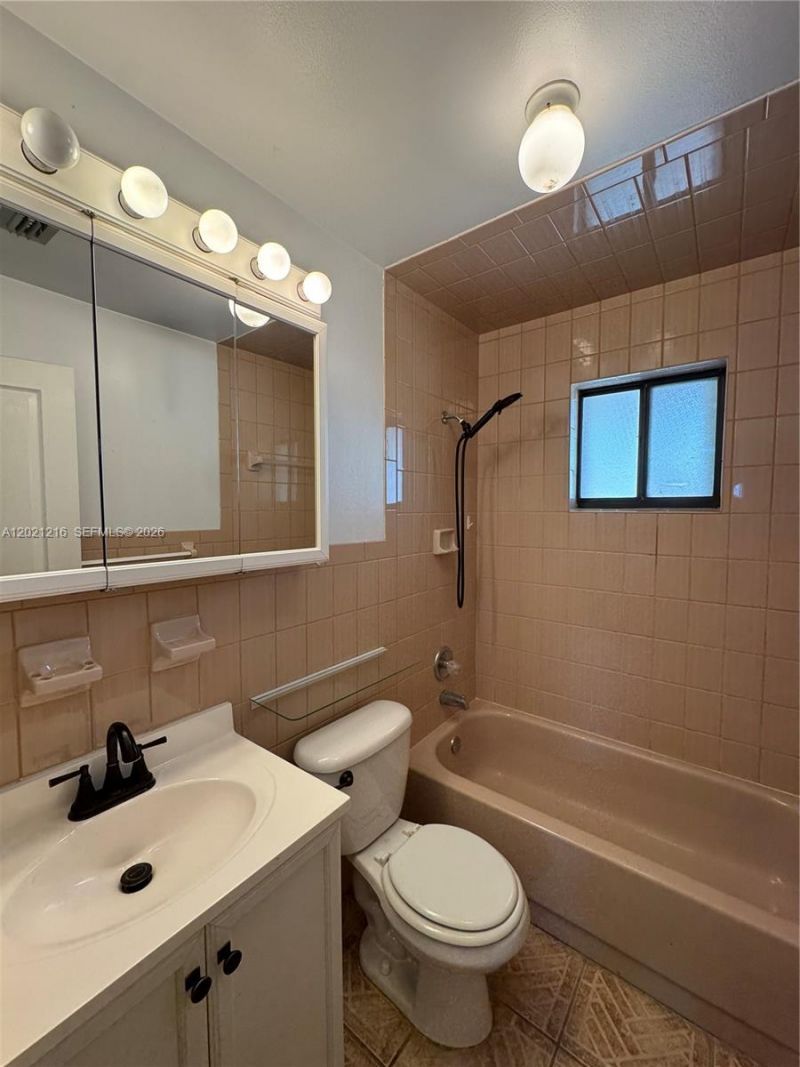 104 Ocean Shores Drive , Key Largo, FL 33037 Photo