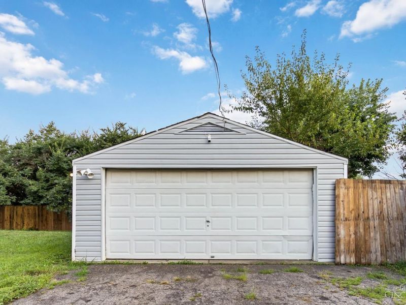3351 Deshler Drive, Colerain Township, OH 45251 Photo 20