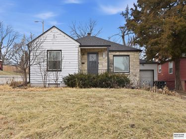 1020 S 31st Street , Omaha, NE 68105