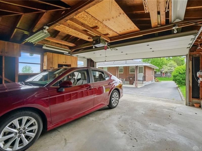 877 Woodhill Road, Riverside, OH 45431 Photo 31
