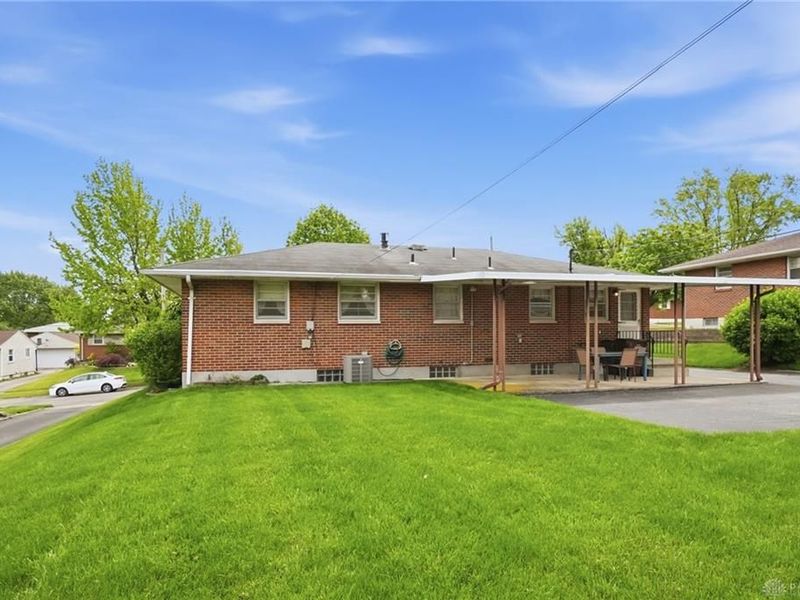 877 Woodhill Road, Riverside, OH 45431 Photo 33