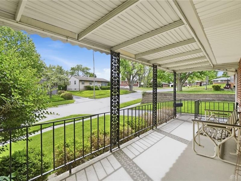 877 Woodhill Road, Riverside, OH 45431 Photo 5