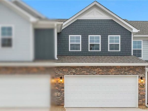 146 Briarwood Lane , Bermuda Run, NC 27006