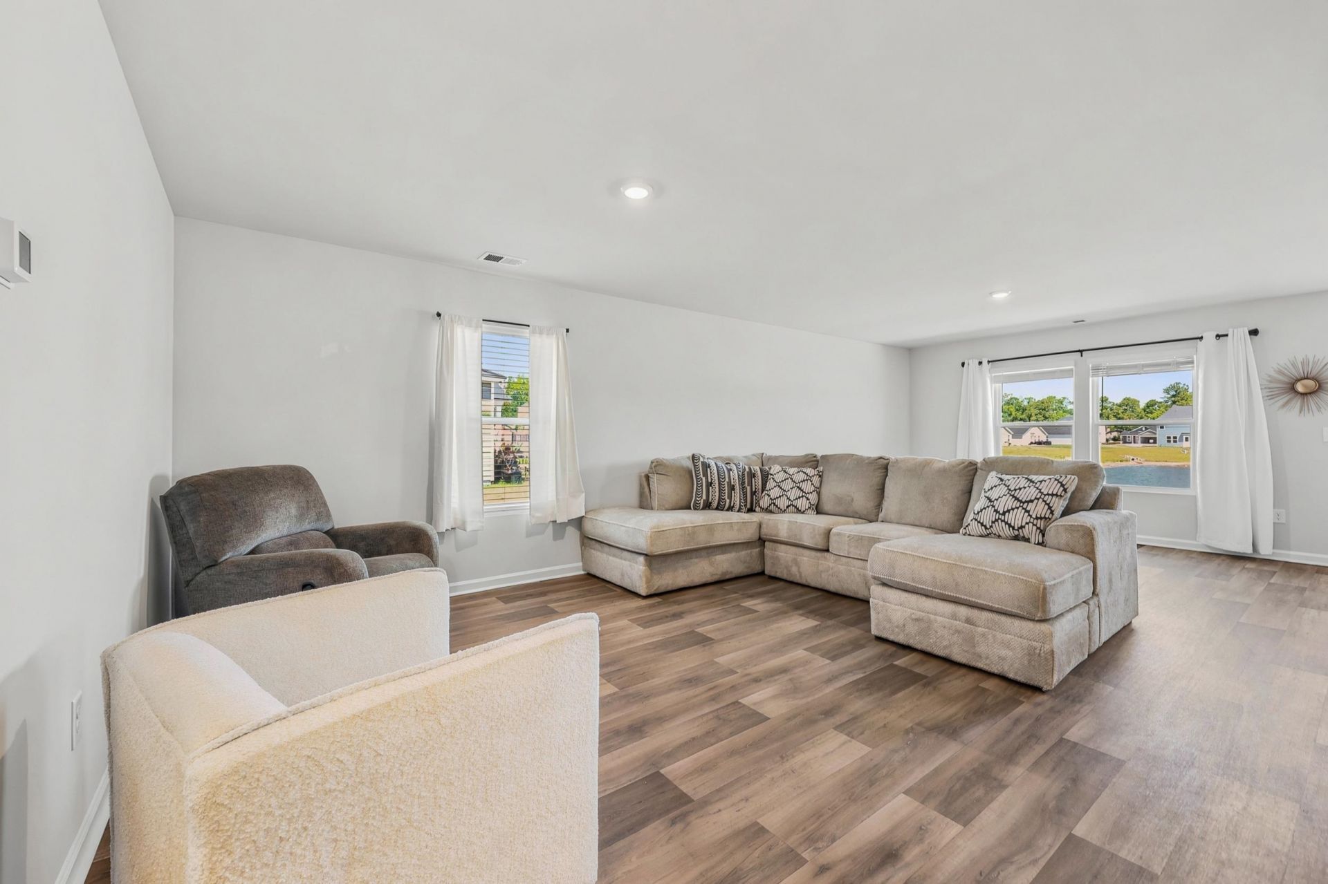 125 Indigo Grove Dr Photo 15