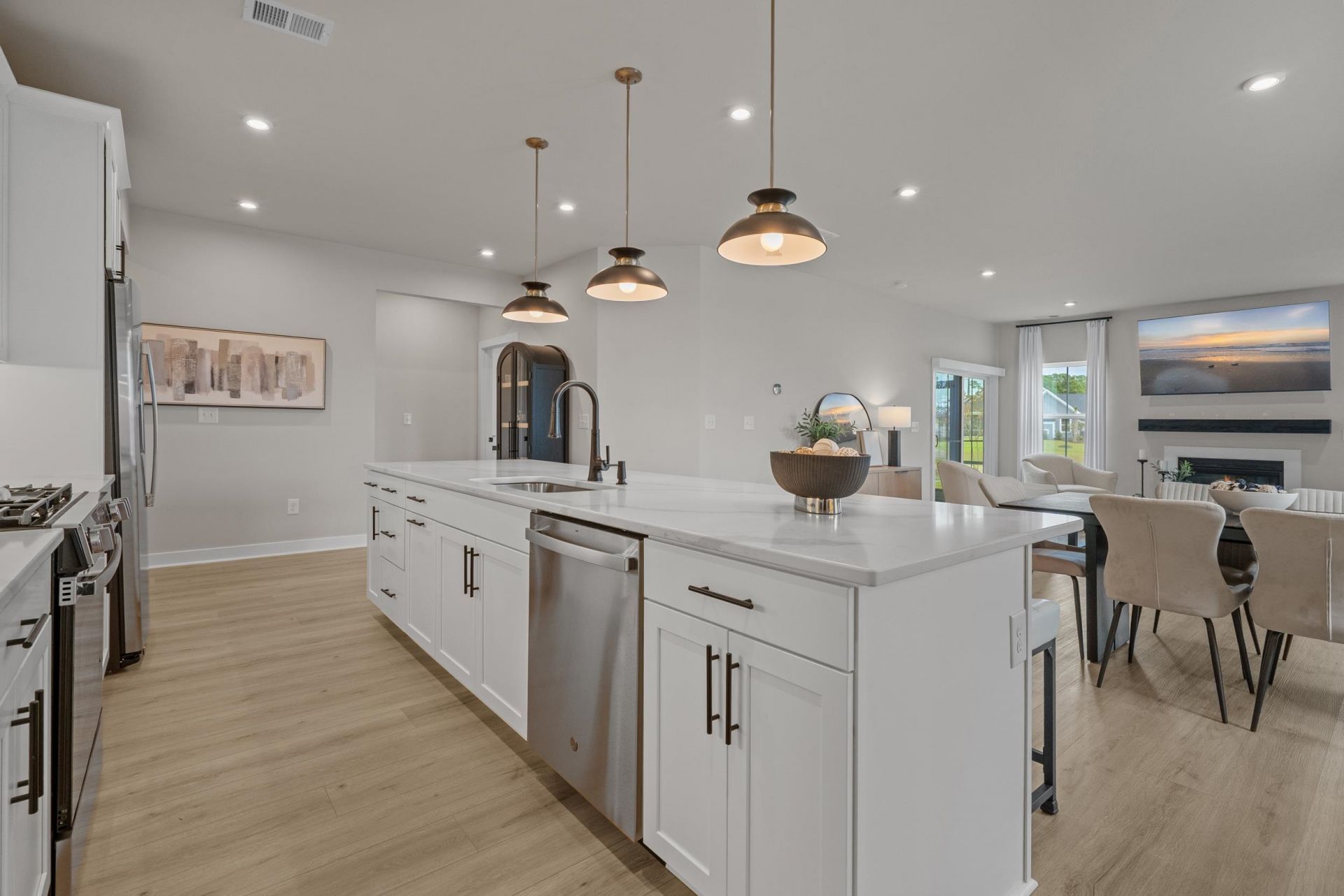 2206 Vera Way Photo 22