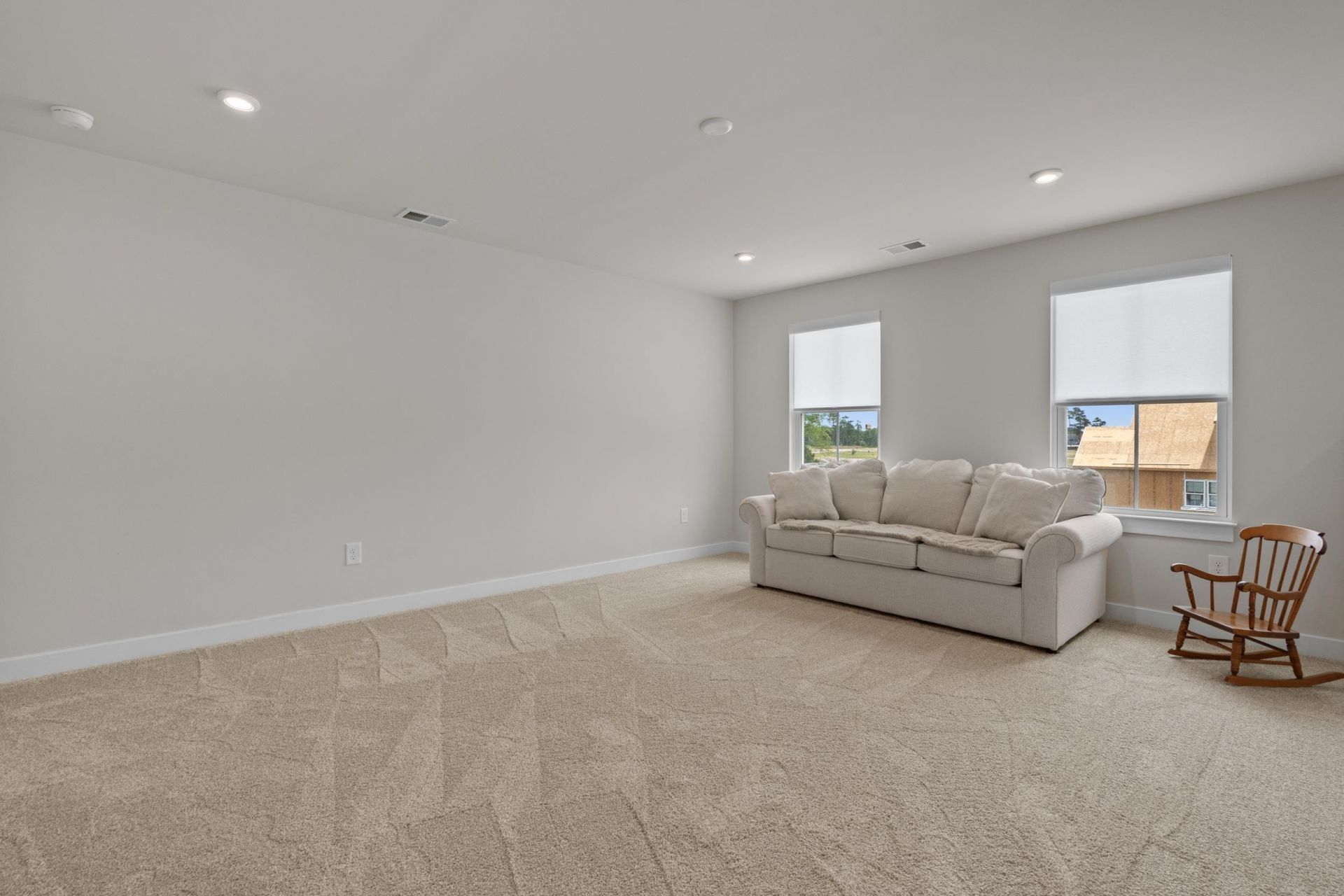 2206 Vera Way Photo 36