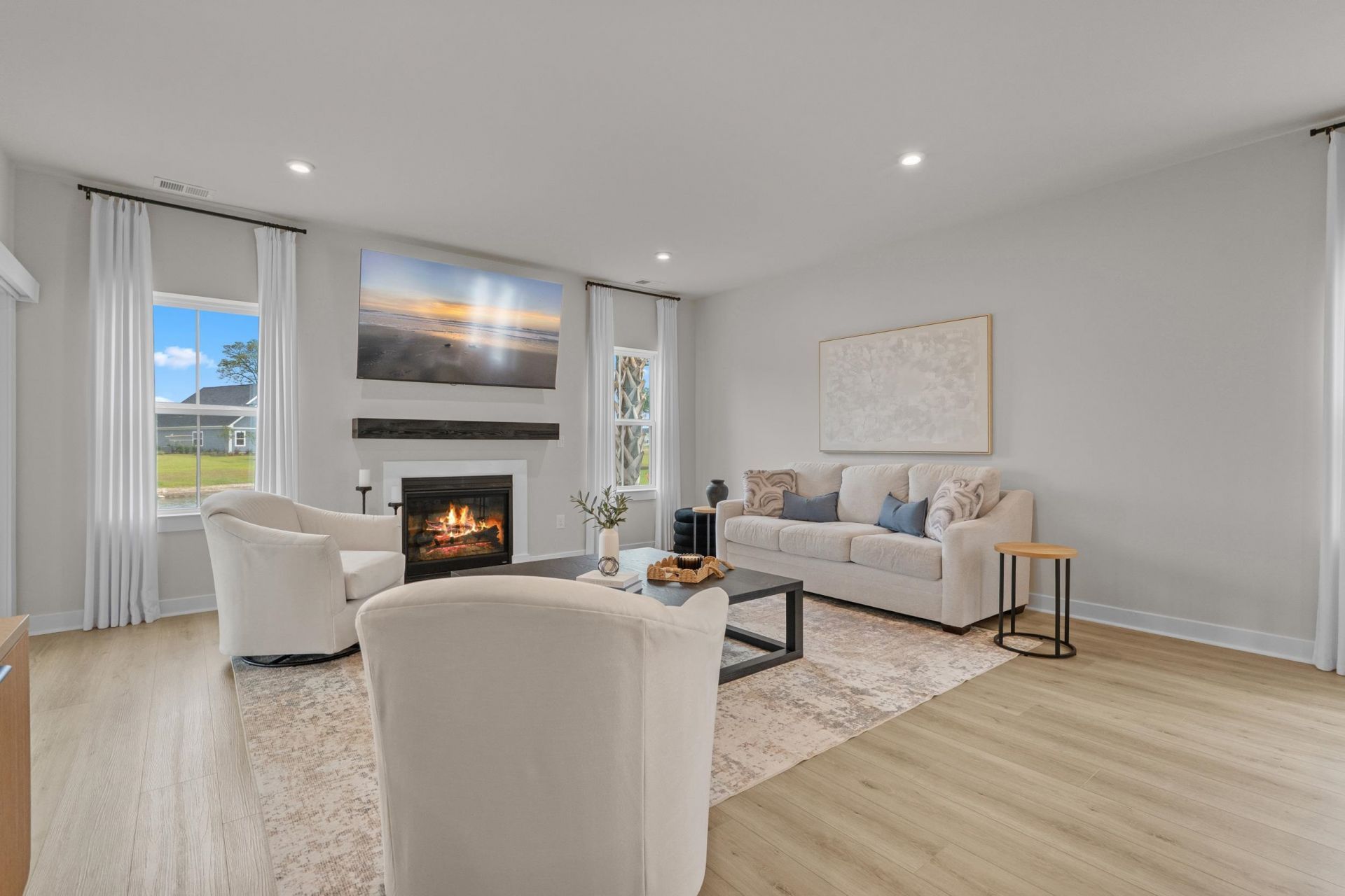 2206 Vera Way Photo 9