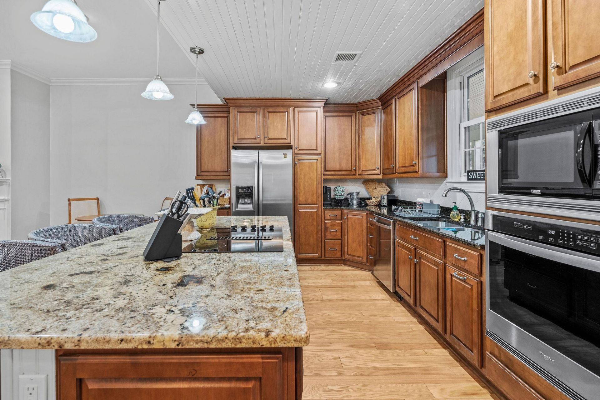 3031 Oak Grove Bend Photo 7
