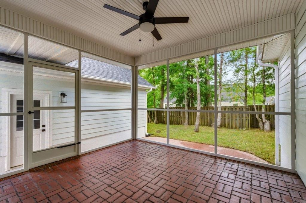 216 Greenwich Dr.  Photo 21