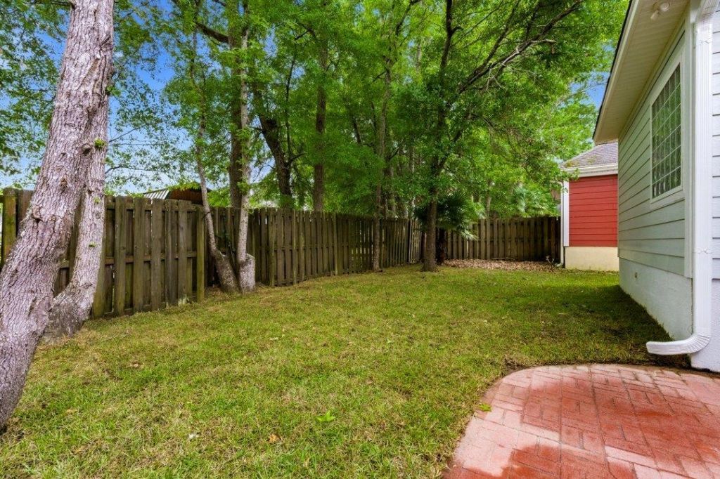 216 Greenwich Dr.  Photo 24