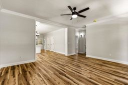 216 Greenwich Dr.  photo 4