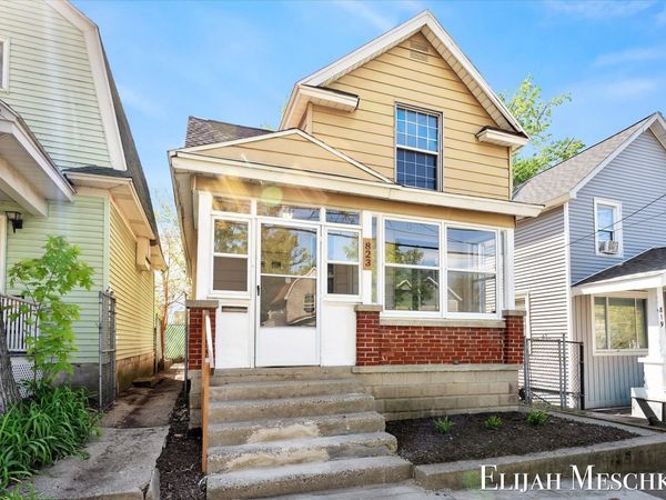 823 Union Avenue SE, Grand Rapids, MI 49507