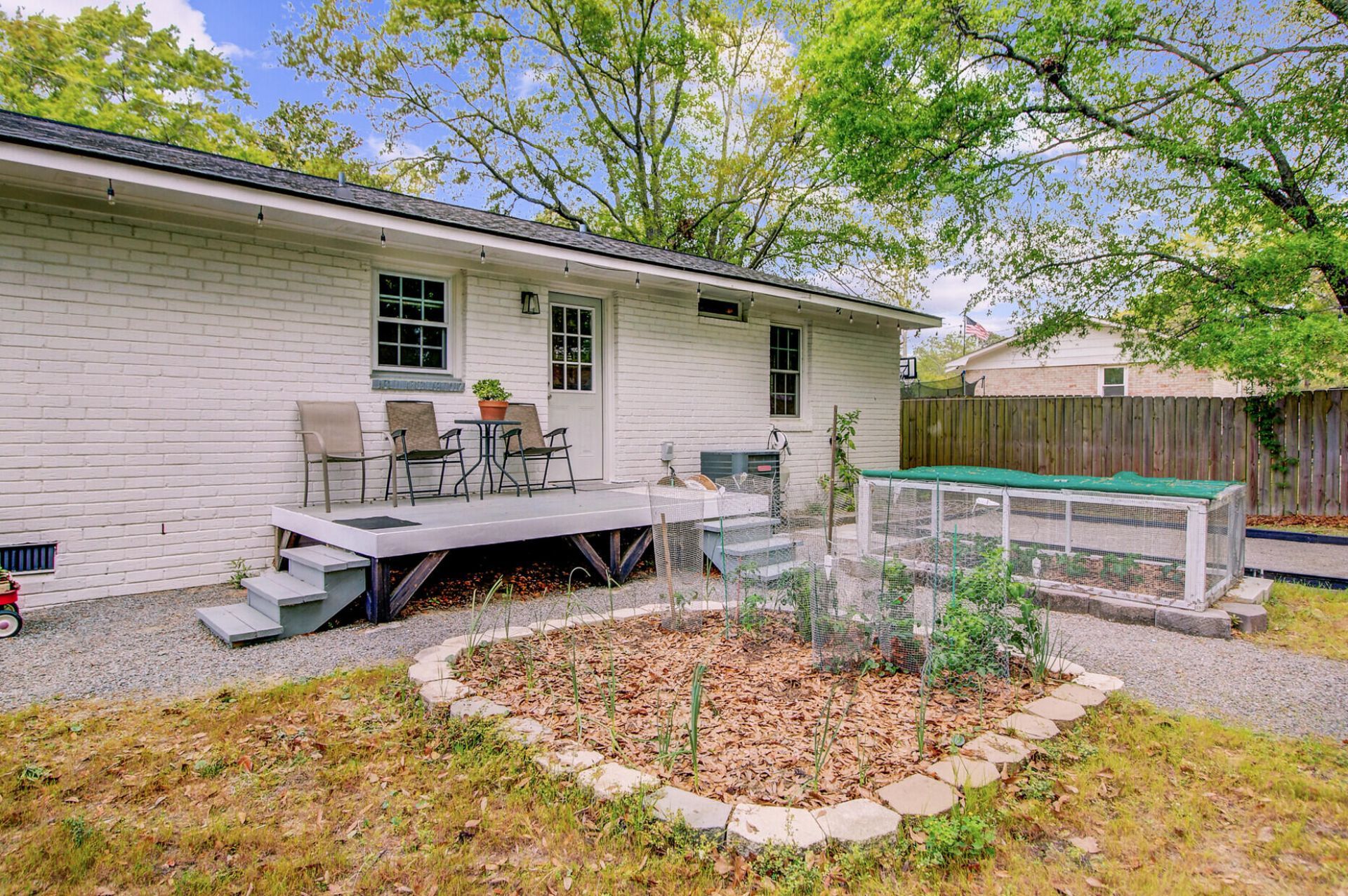 1531 Seacroft Road Photo 24