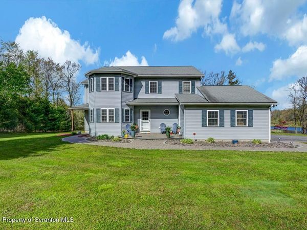 51 Mott Drive, Jefferson Twp, PA 18444