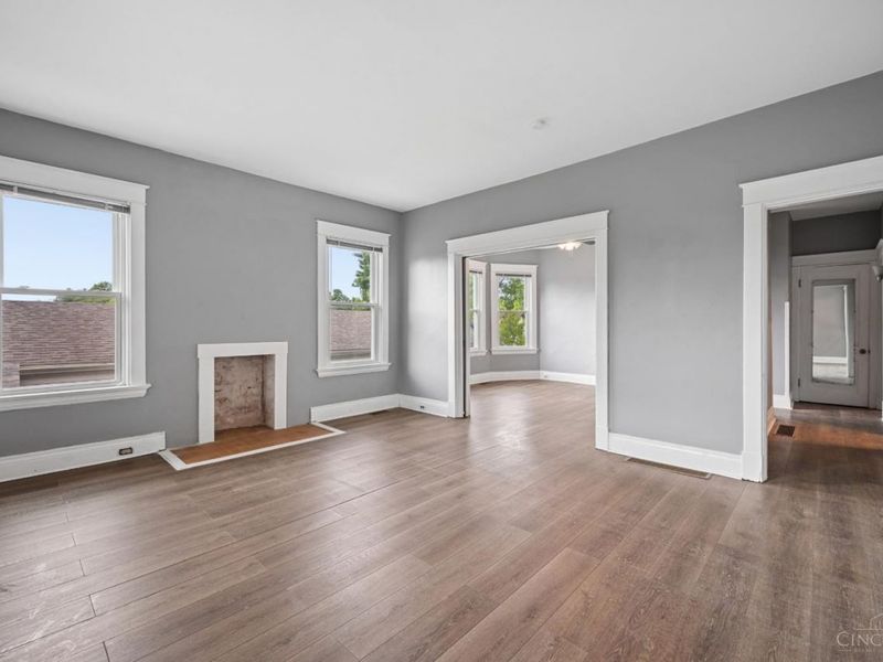 6815 Montgomery Road, Silverton, OH 45236 Photo 9