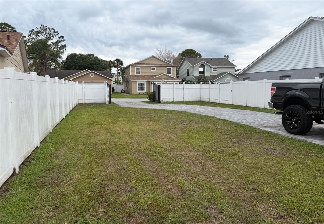1018 Clovercrest Road , Orlando, FL 32811 Photo