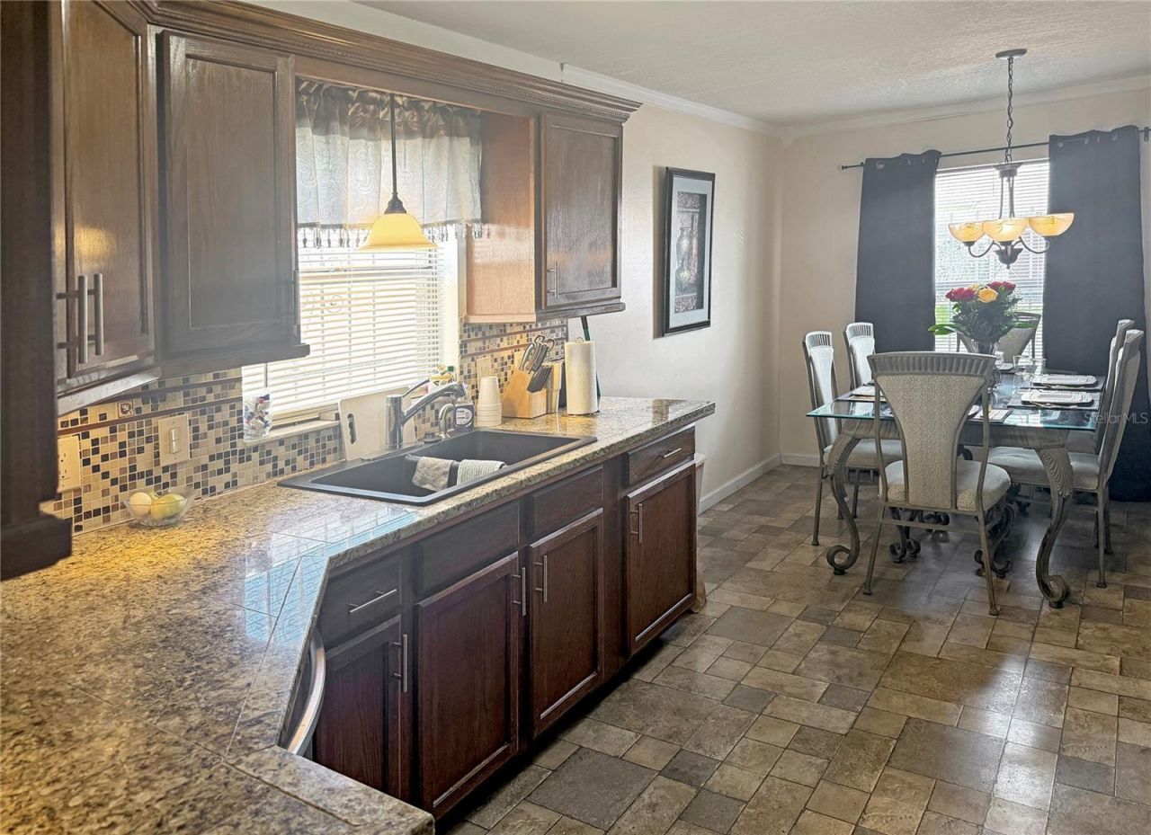 1018 Clovercrest Road , Orlando, FL 32811 Photo