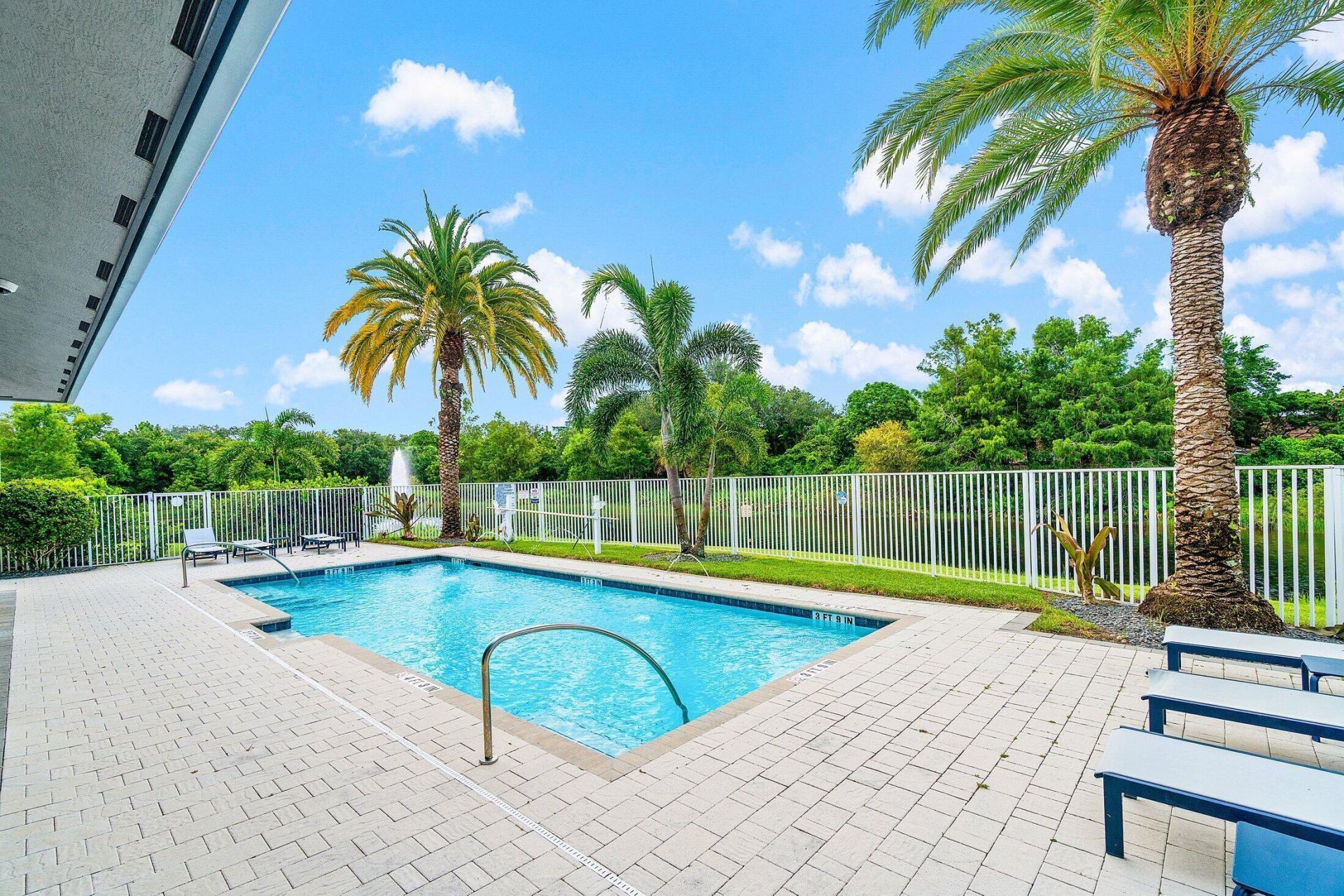 11401 Pointe Midtown Drive, Palm Beach Gardens, FL 33418 Photo