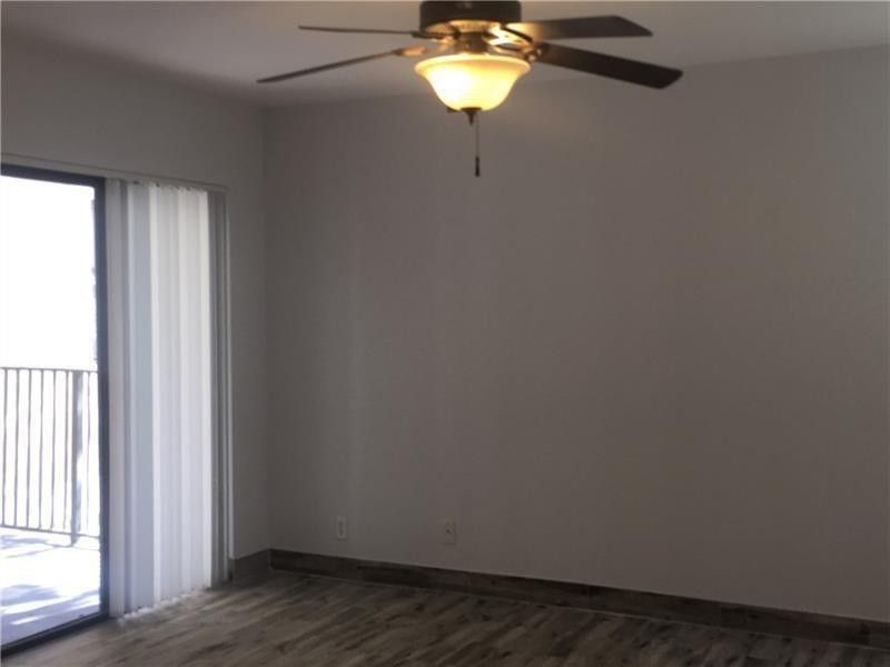 10131 W Sunrise Boulevard, Unit 206, Plantation, FL 33322 Photo