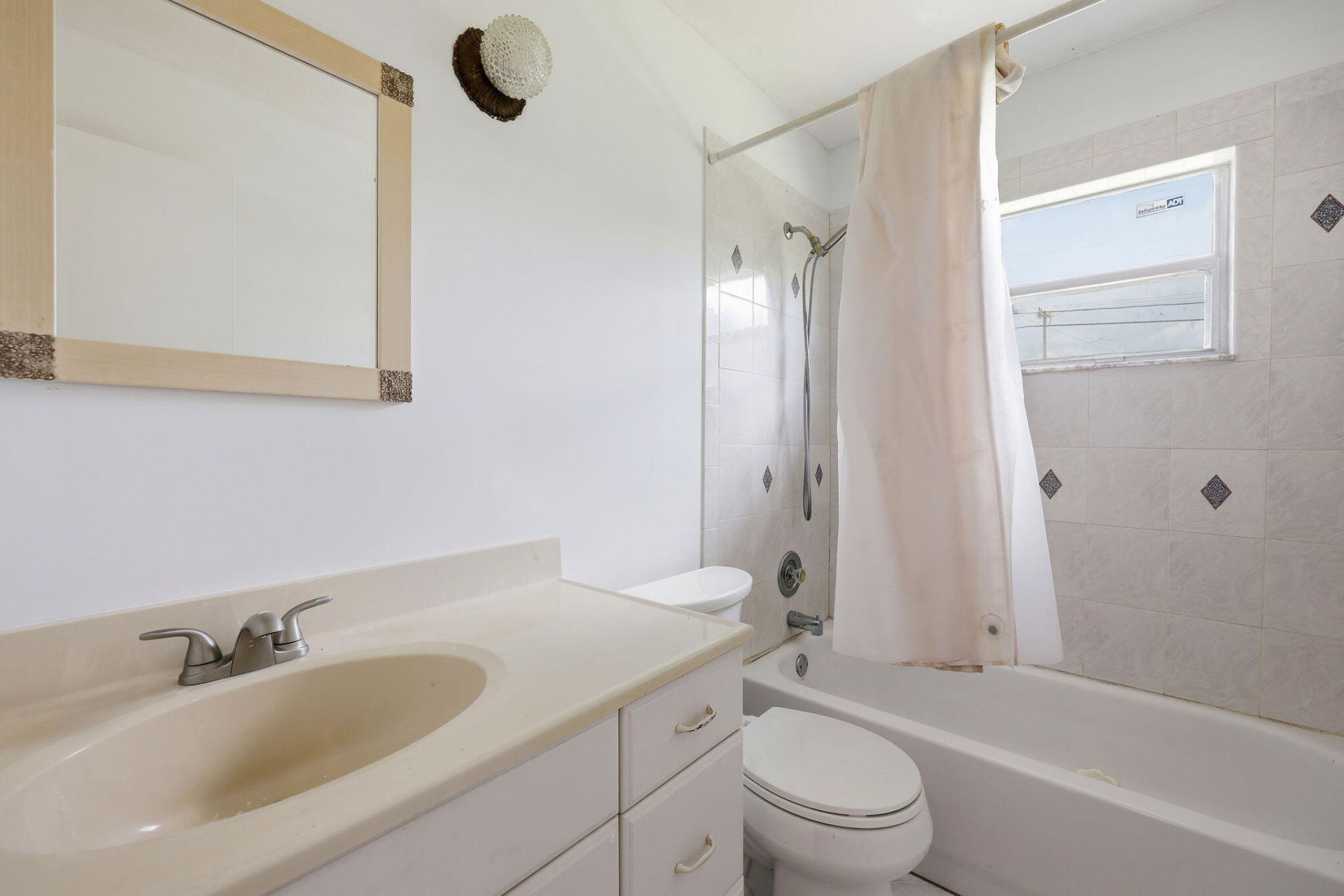 115 SE 11th Avenue, Boynton Beach, FL 33435 Photo