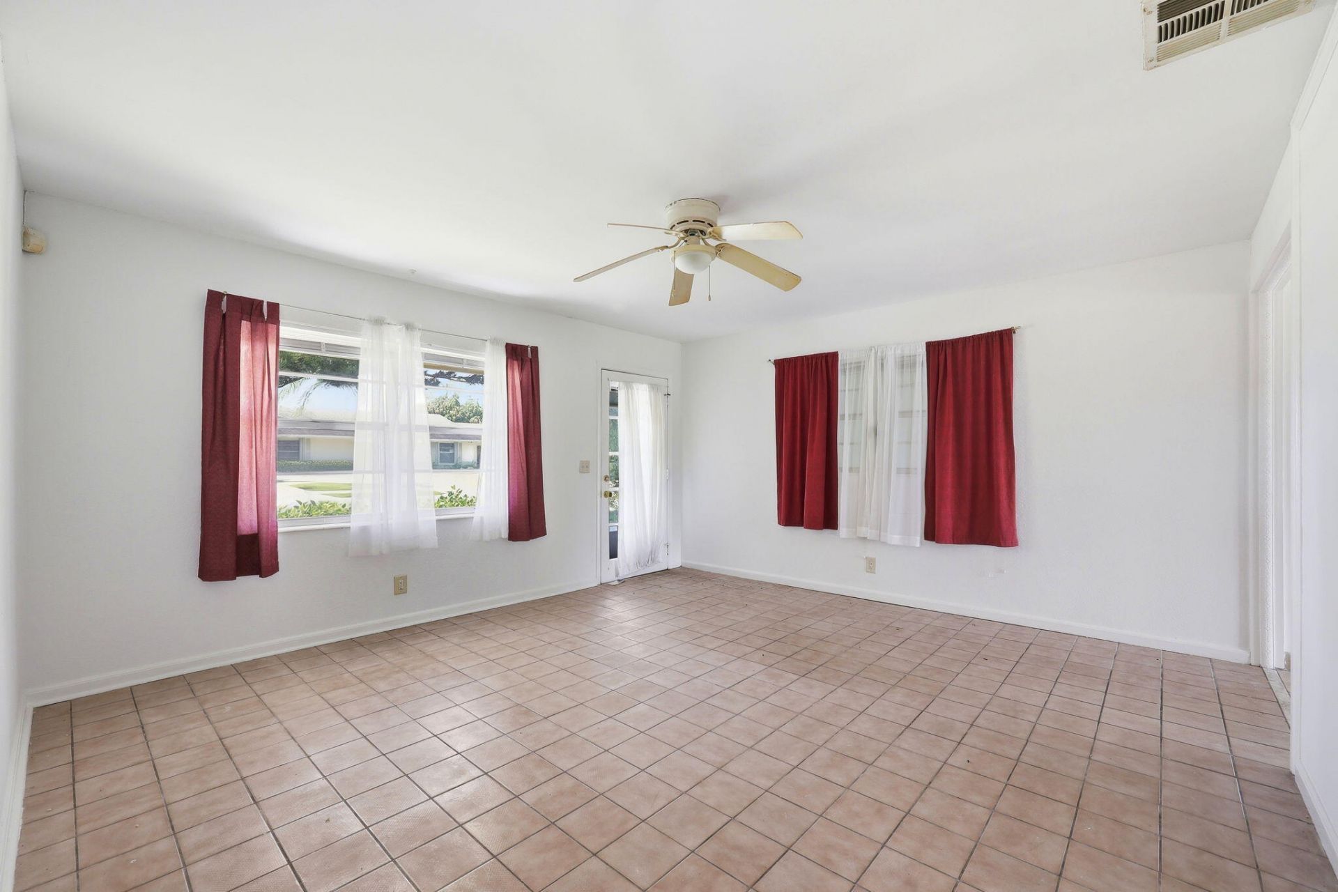 115 SE 11th Avenue, Boynton Beach, FL 33435 Photo