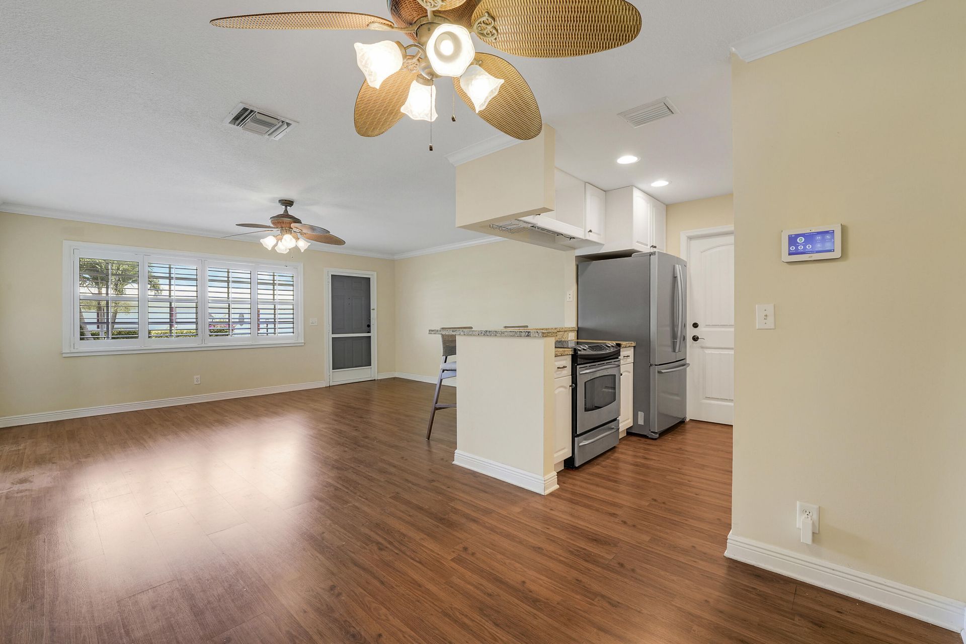614 SW Golf Drive, Boynton Beach, FL 33426 Photo