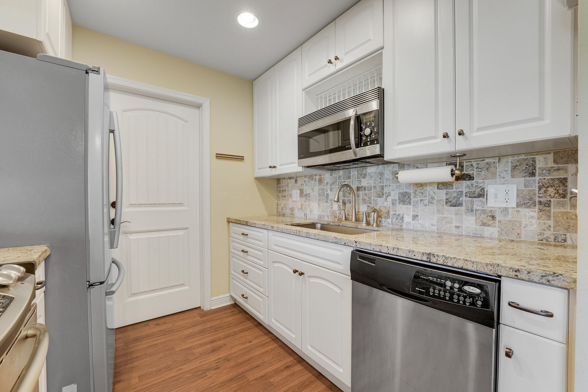614 SW Golf Drive, Boynton Beach, FL 33426 Photo