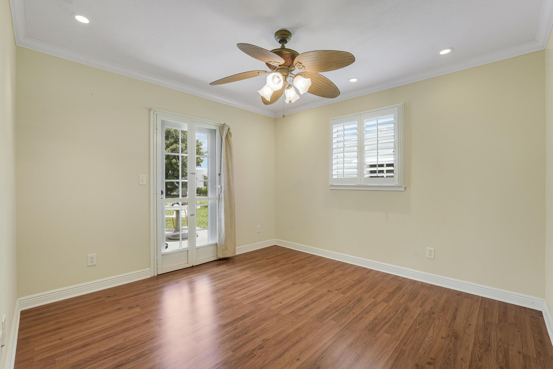 614 SW Golf Drive, Boynton Beach, FL 33426 Photo