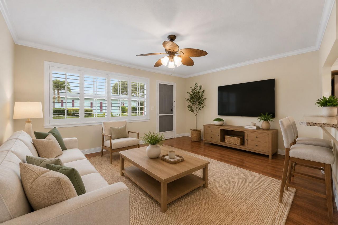 614 SW Golf Drive, Boynton Beach, FL 33426 Photo