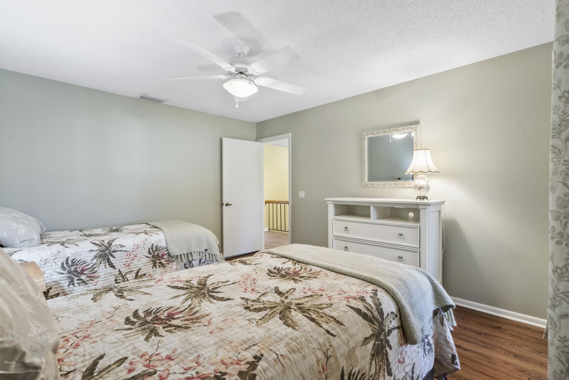 5662 SE Foxcross Place, Stuart, FL 34997 Photo