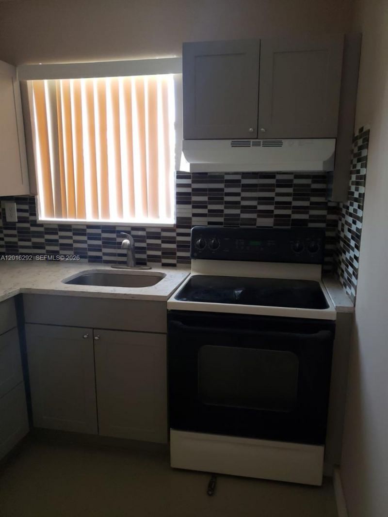 Please Call For Address, Unit 9, Miami, FL 33125 Photo
