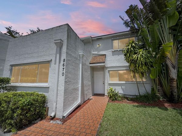 8670 Bridle Path Ct , Unit 111A, Davie, FL 33328