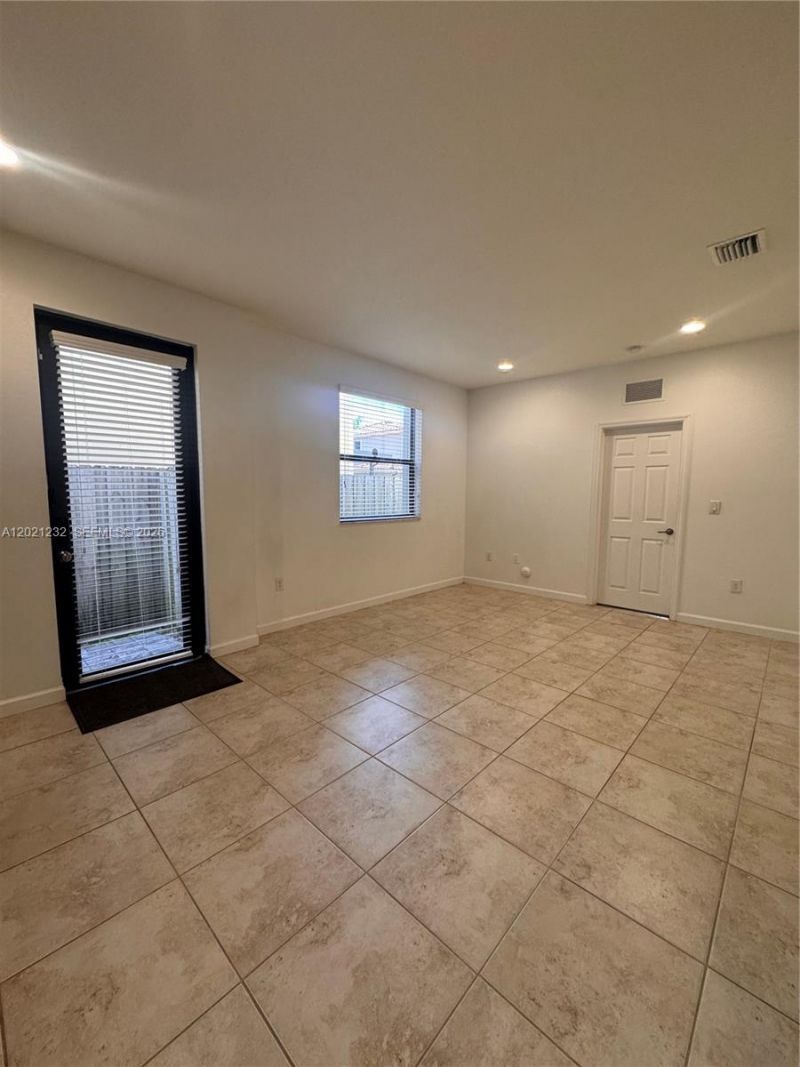 15400 SW 173rd St, Unit 2, Miami, FL 33187 Photo