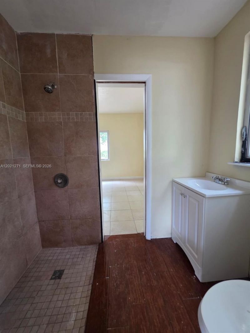 315 NW 53rd St , Miami, FL 33127 Photo