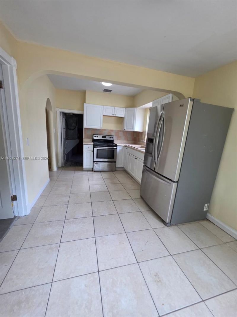 315 NW 53rd St , Miami, FL 33127 Photo