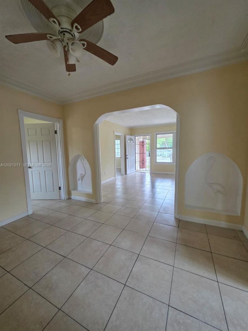 315 NW 53rd St , Miami, FL 33127 Photo