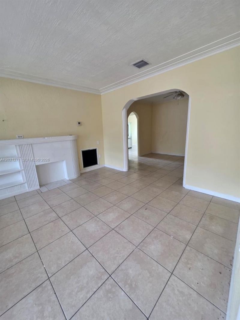 315 NW 53rd St , Miami, FL 33127 Photo