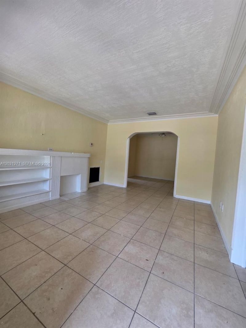 315 NW 53rd St , Miami, FL 33127 Photo
