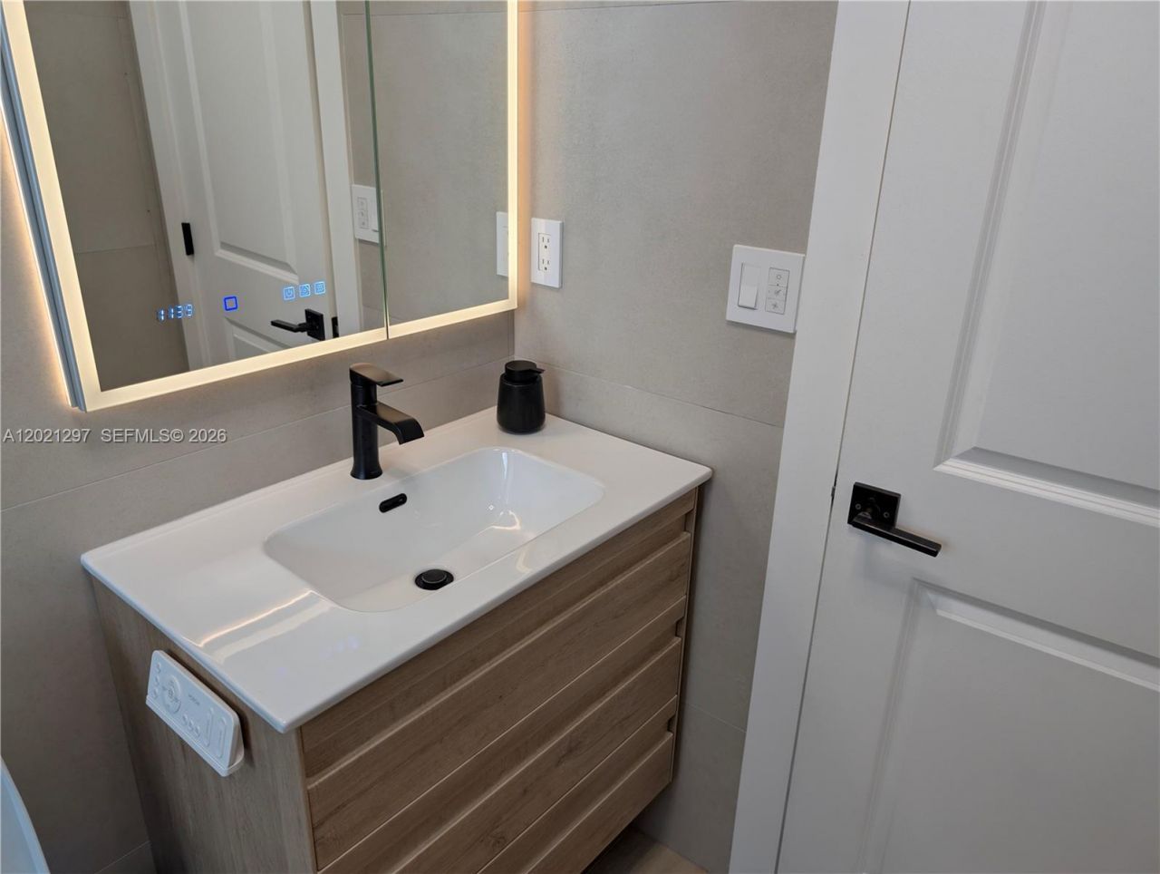 2460 Jackson St, Hollywood, FL 33020 Photo