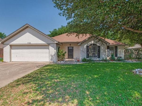 7100 Windhaven Road , North Richland Hills, TX 76182