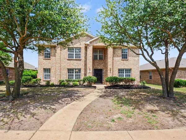 210 Trees Drive, Cedar Hill, TX 75104